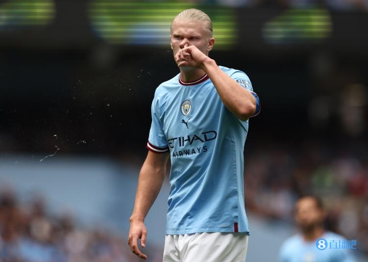 Harland represented Manchester City with only 3 0 shots in 65 games, and there were two shots against Arsenal.